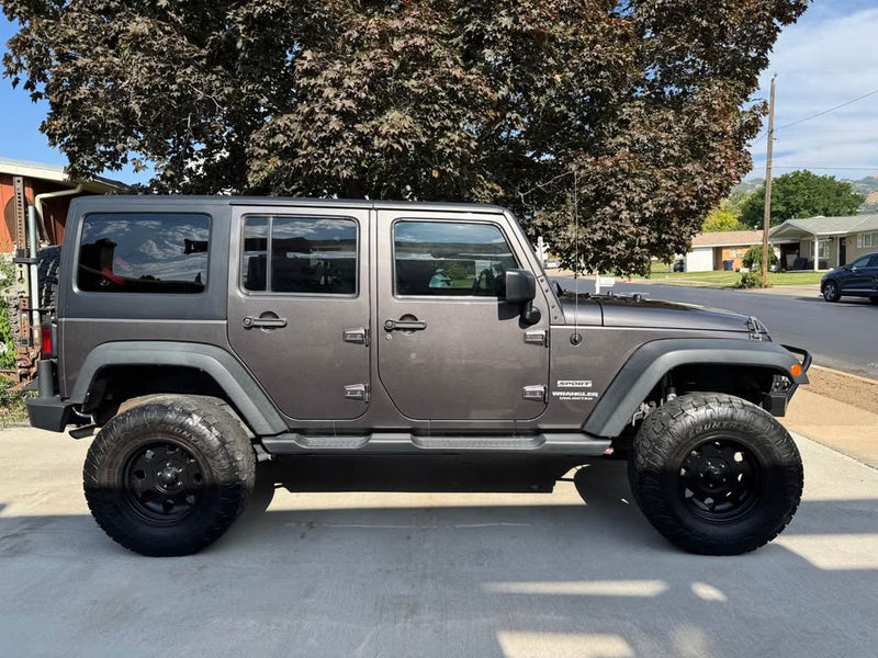 2014 Jeep Wrangler Unlimited · Sport (JK) SUV 4D (photo 2) — photo 2