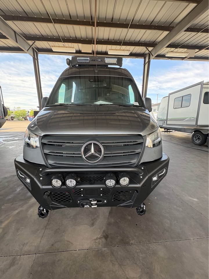 2025 Winnebago revel 44e in Tucson, AZ (photo 3) — photo 3