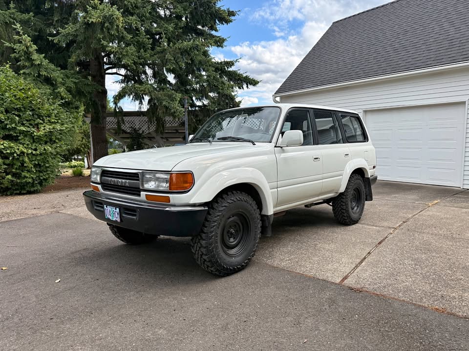 1991 Toyota Land Cruiser in West Linn, OR (photo 1)