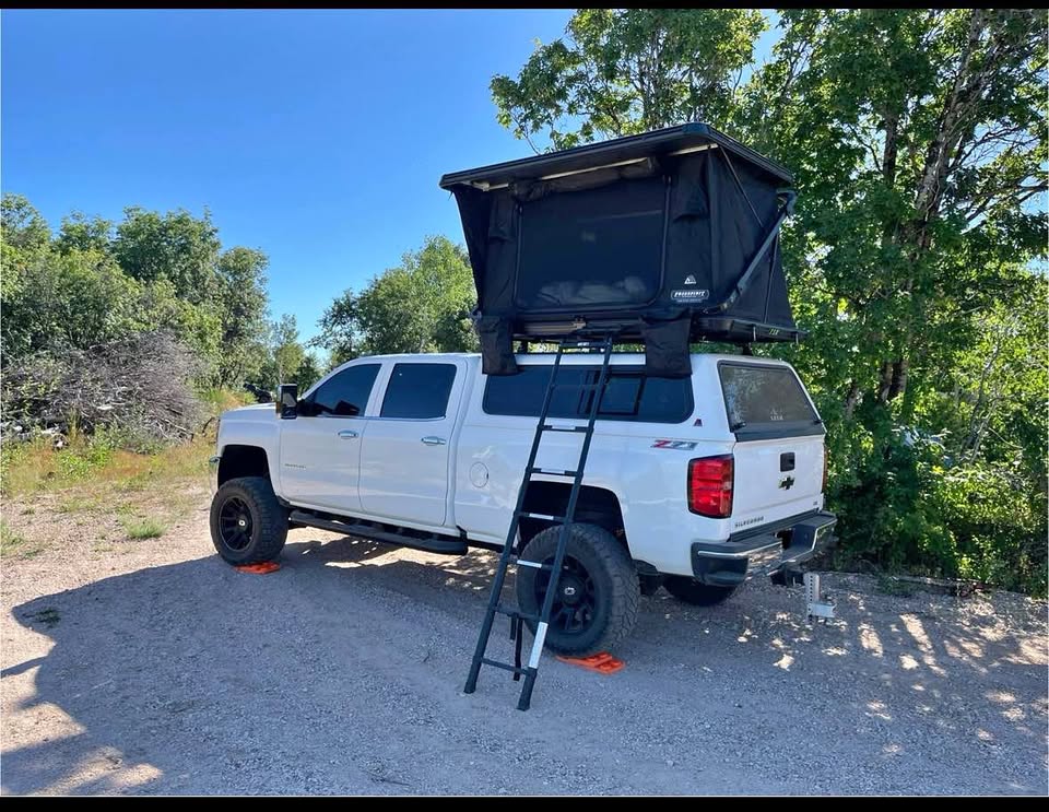 Freespirit Evo V2 Rooftop Tent in West Haven, UT (photo 1)