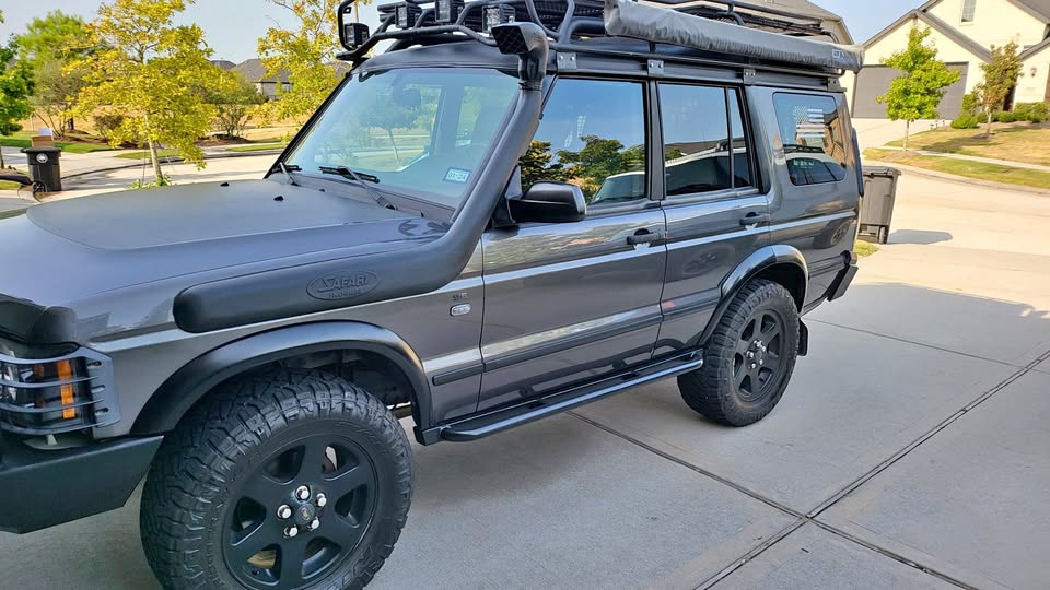 2004 Land Rover Discovery II in Conroe, TX (photo 1)
