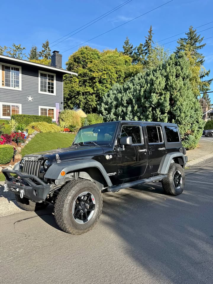 2015 Jeep Wrangler Unlimited · Rubicon (JK) Sport Utility 4D in Kirkland, WA (photo 1) — photo 1