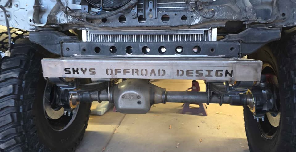 Sky's offroad design sas kit and old man emu toyota rear springs. See pictures in Gold Canyon, AZ (photo 2) — photo 2