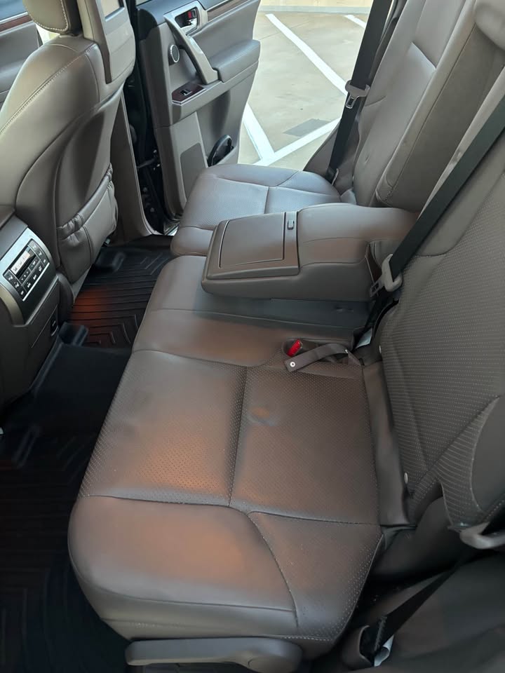 2015 Lexus GX · GX 460 Luxury Sport Utility 4D in Austin, TX (photo 12)