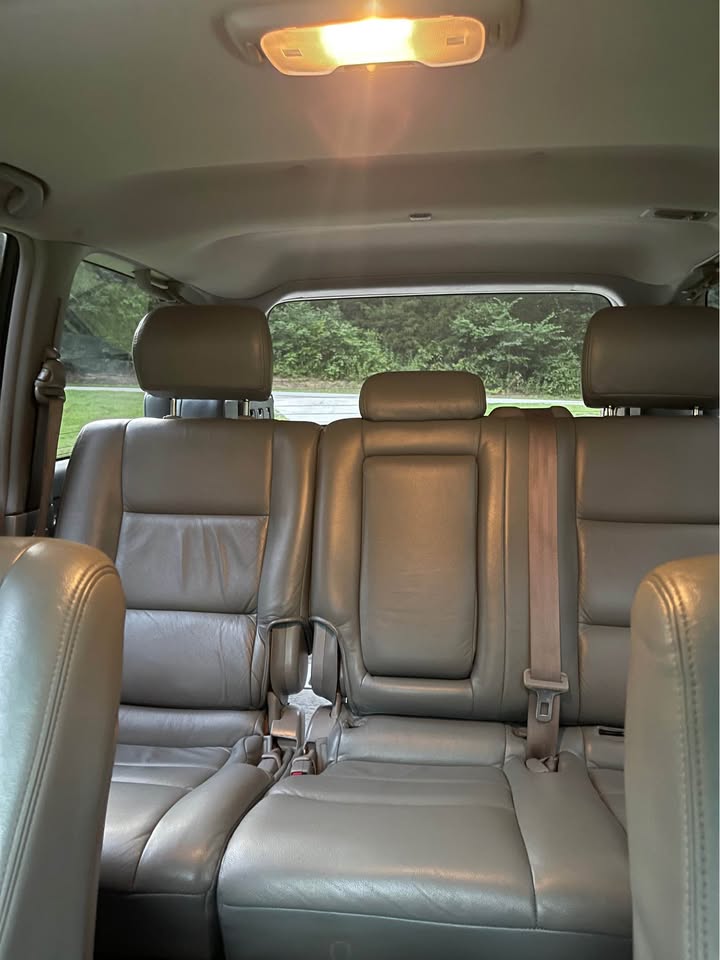 2006 Toyota Landcruiser · Sport Utility 4D in Georgetown, TN (photo 12) — photo 12