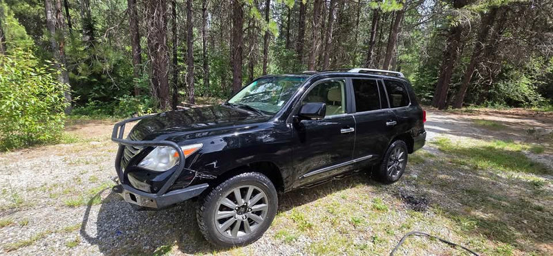 2010 Lexus LX · LX 570 Sport Utility 4D in Leavenworth, WA (photo 2) — photo 2