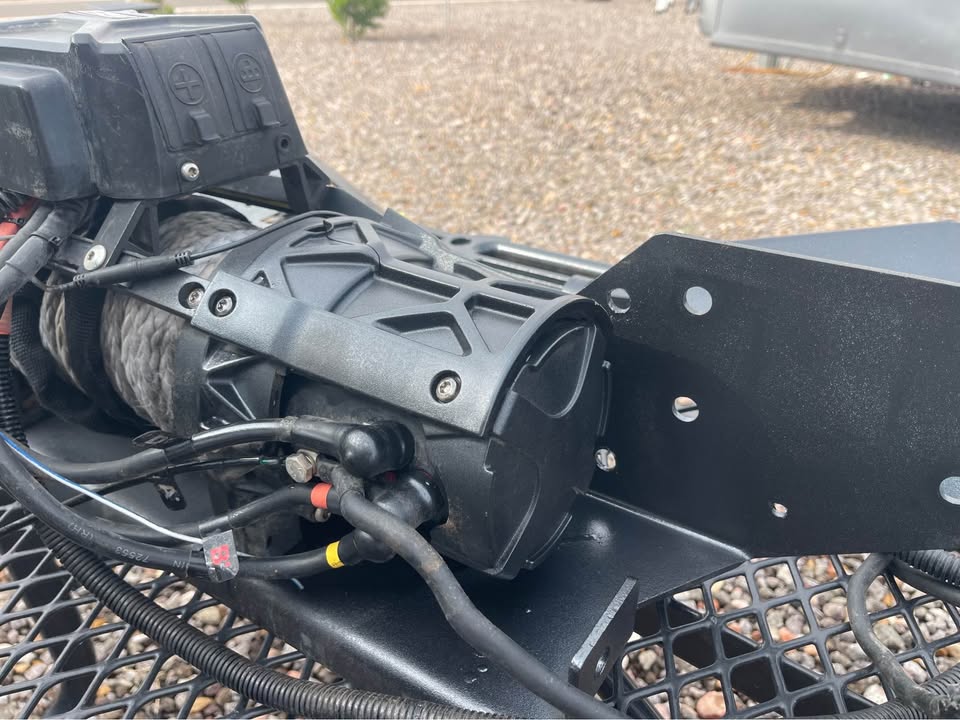 Smittybilt XRC Gen3 9500 Synthetic Winch + 3-Piece Jeep JK/JKU Front Bumper – in Toquerville, UT (photo 10) — photo 10