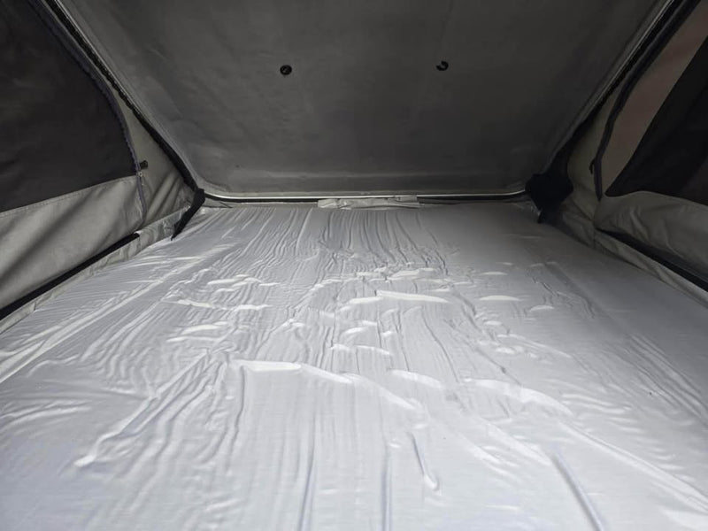 James Baroud Discovery Evo medium roof top tent in Las Vegas, NV (photo 8) — photo 8