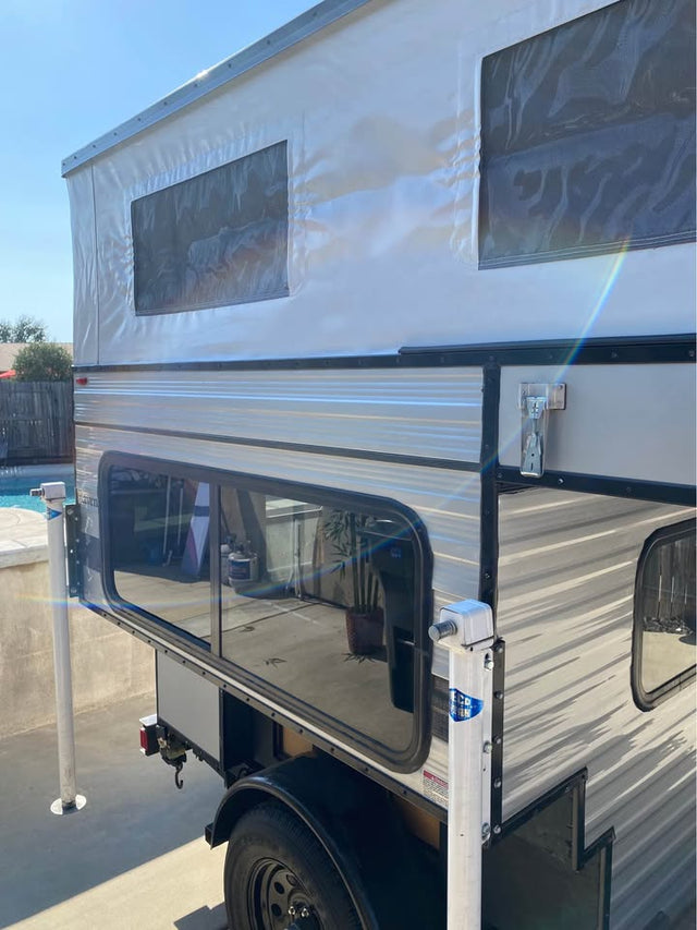 2022 Four Wheel Camper raven shell model — photo 2