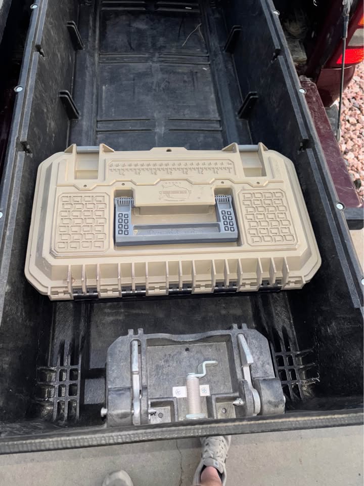 Decked Drawer System for 6’ 6” bed Chevy Silverado/GMC Sierra (photo 6) — photo 6