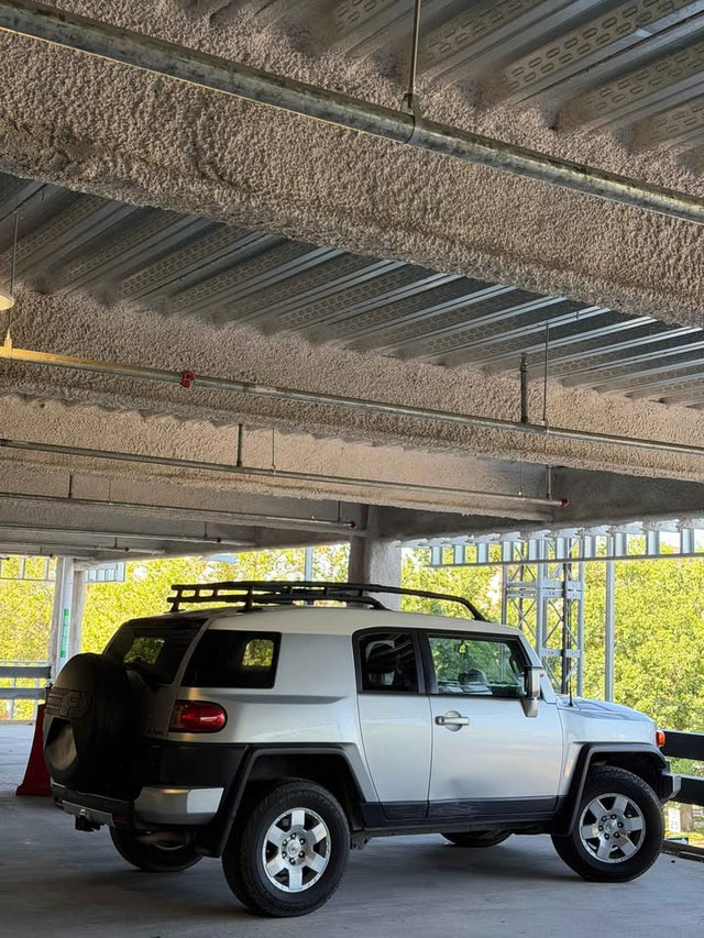 2007 Toyota FJ Cruiser · Sport Utility 2D — photo 2