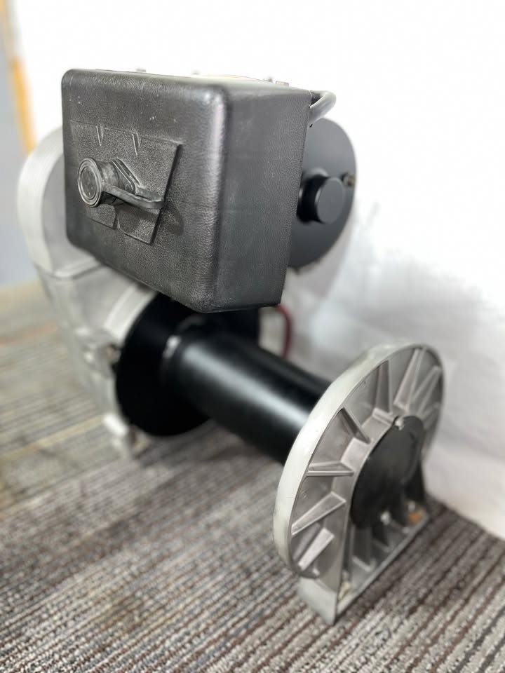 Warn 8274 Winch (photo 4) — photo 4