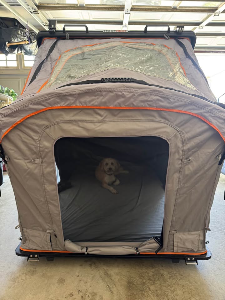 Roofnest Falcon 3 EVO + insulation + featherbed air mattress + ceiling hoists + heating system in Porter Ranch, CA (photo 9)