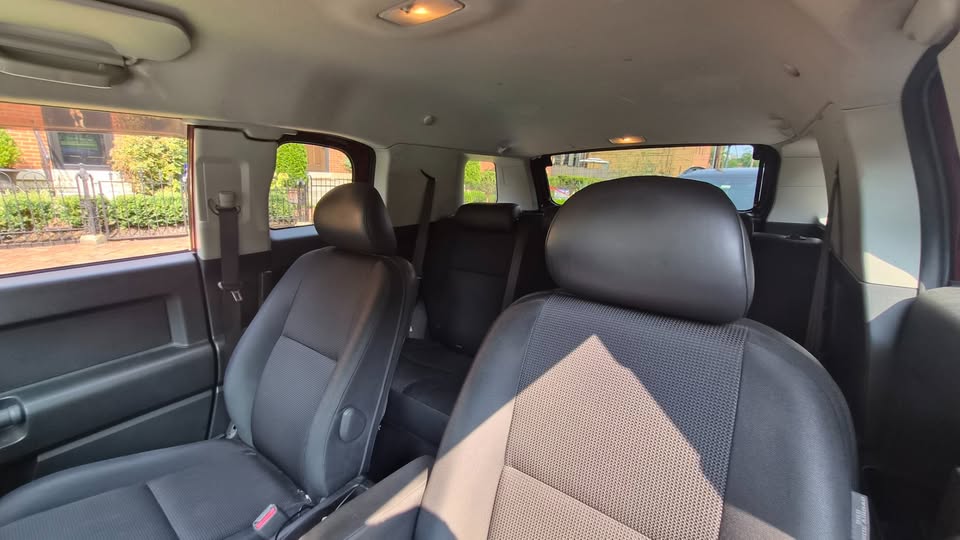 2008 Toyota FJ Cruiser in Columbus, OH (photo 11) — photo 11