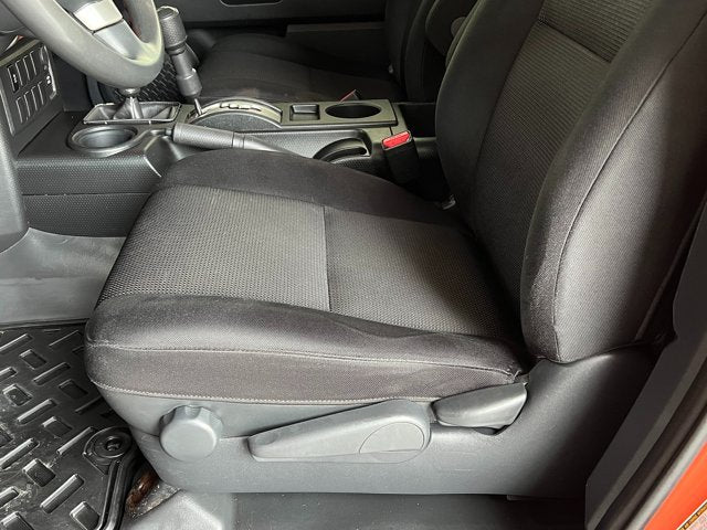 2013 Toyota FJ Cruiser 4WD in Hillsdale, MI (photo 10) — photo 10