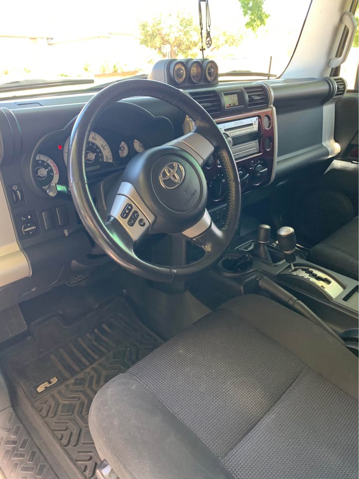 2007 Toyota FJ Cruiser · Sport Utility 2D in Belton, TX (photo 8) — photo 8