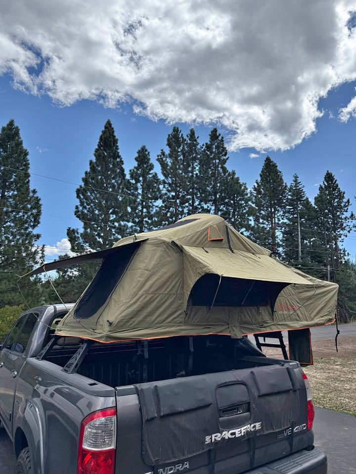 ROAM Vagabond Rooftop Tent with CBI Bed Rack in Mt Shasta, CA (photo 1) — photo 1