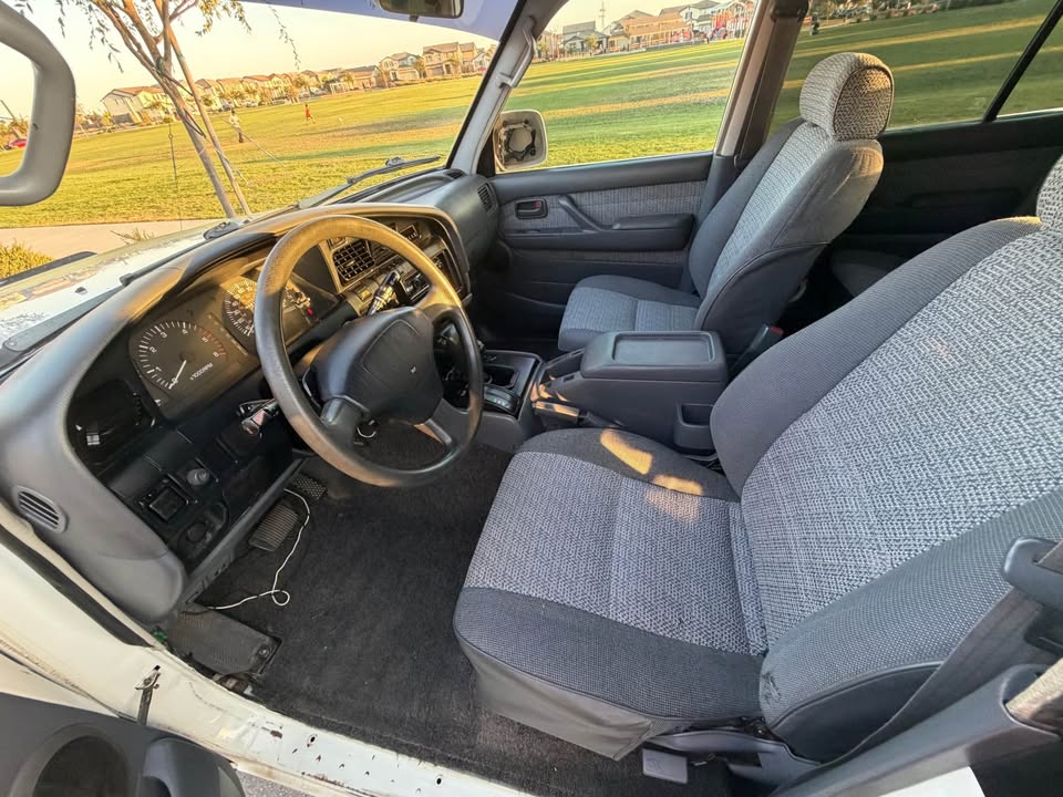 1992 Toyota Landcruiser · 4wd in Lathrop, CA (photo 10) — photo 10