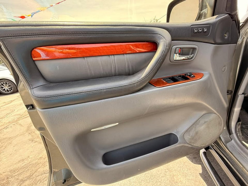 2000 Lexus LX 470 in Tucson, AZ (photo 7) — photo 7