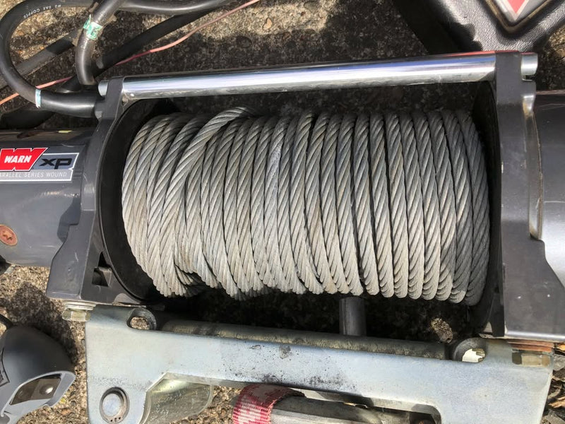 Warn 9.5xp Winch - Zero Recovery Use, Excellent Condition (USA Made) in Portland, OR (photo 3) — photo 3