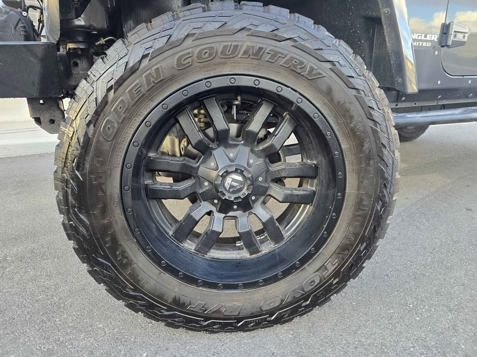 2017 Jeep Wrangler Unlimited · Recon Sport Utility 4D in North Salt Lake, UT (photo 12) — photo 12