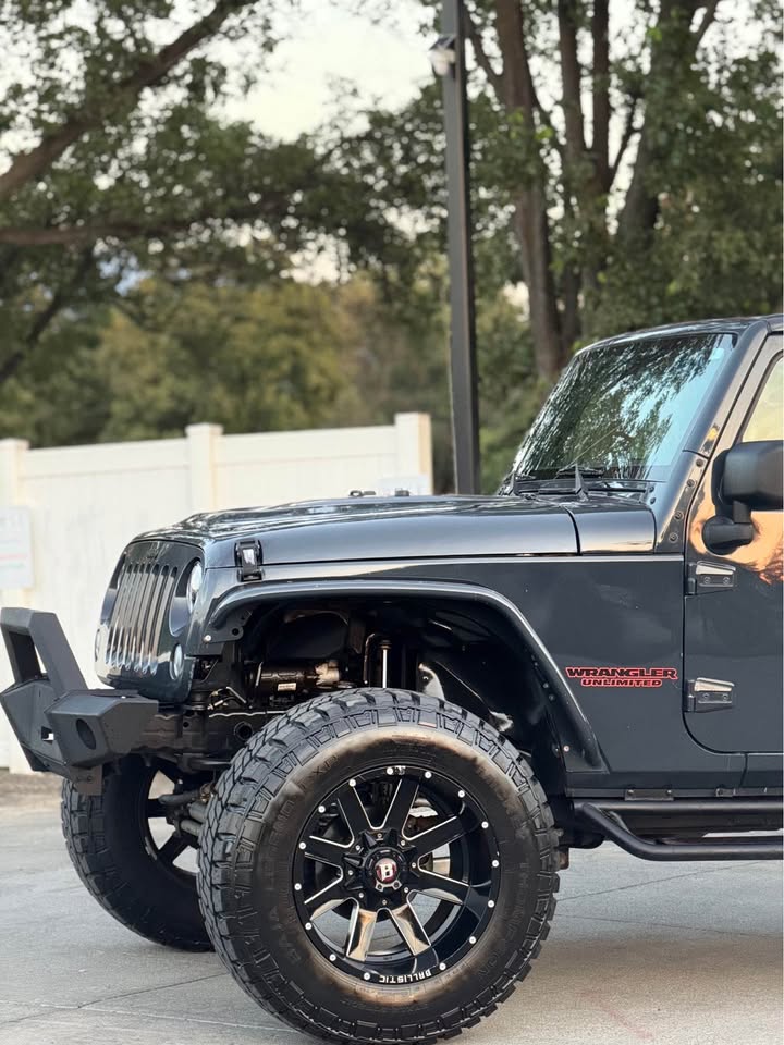 2017 Jeep Wrangler · Unlimited Black Bear Sport Utility 4D in South Salt Lake, UT (photo 6) — photo 6