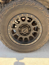 2004 Ford E350 Super Duty Passenger · XLT Extended Wagon 3D in Mesa, AZ (photo 12)