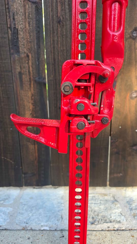60" Hi-Lift Jack (Where's the Jeeps) in Belton, TX (photo 4) — photo 4