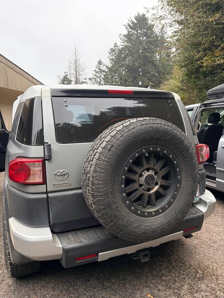 2009 Toyota FJ Cruiser (photo 5) — photo 5