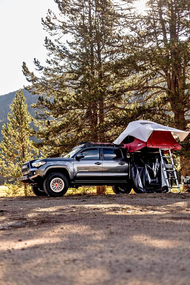 Yakima 2016 SkyRise Roof Tent *TENT ONLY* in Taylorsville, UT (photo 1) — photo 1