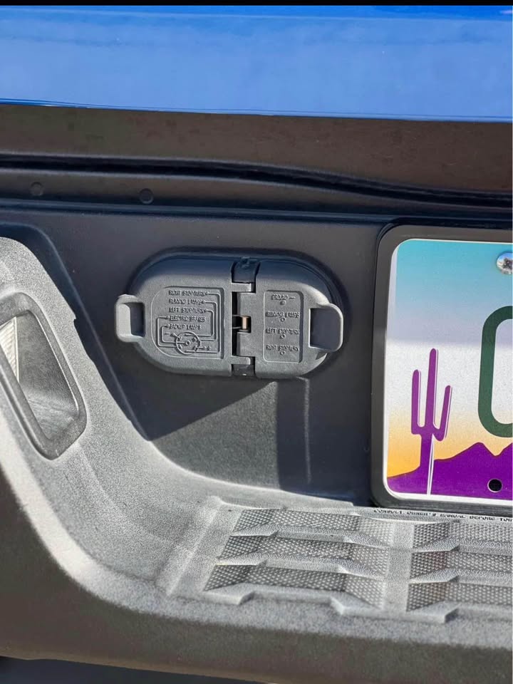 2018 Toyota Tacoma Double Cab · TRD Off-Road Pickup 4D 6 ft in Avondale, AZ (photo 6)