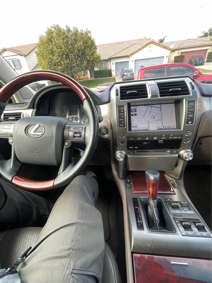 2012 Lexus GX · GX 460 Premium Sport Utility 4D in Norco, CA (photo 12) — photo 12
