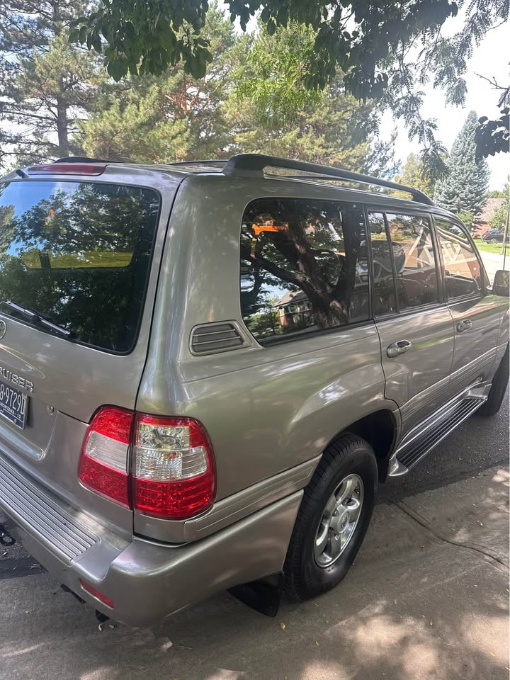 2001 Toyota Landcruiser · Sport Utility 4D in Fort Collins, CO (photo 4) — photo 4