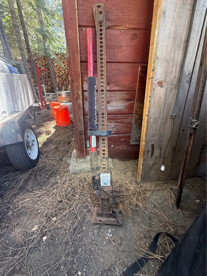Hi-Lift HL-484 Farm Jack in South Lake Tahoe, CA (photo 2) — photo 2