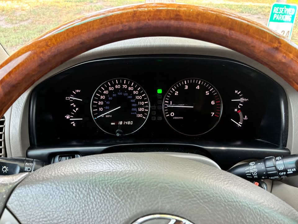 2007 Lexus LX 470 — 181k Miles — Extensive Service History — Timing Belt Done — Colorado in Denver, CO (photo 6) — photo 6
