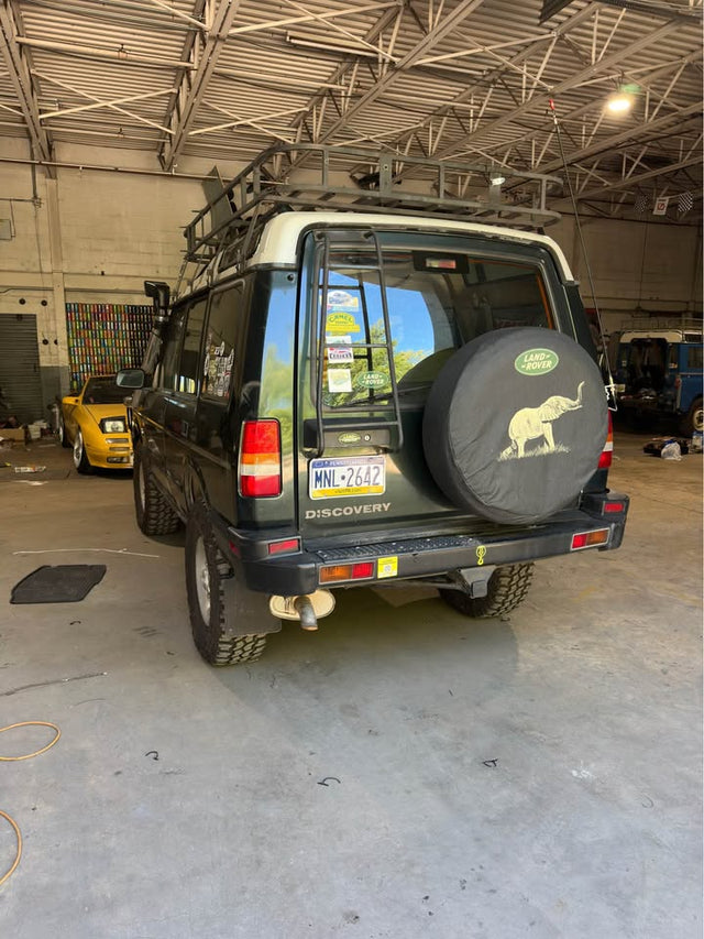 1998 Land Rover Discovery · LE Sport Utility 4D — photo 3