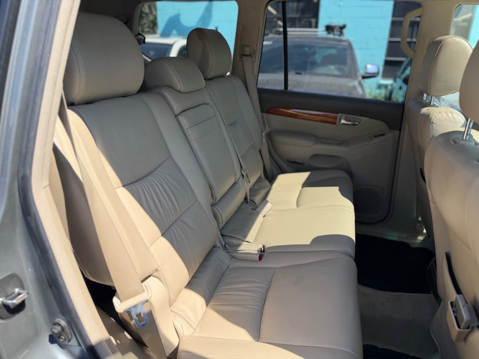 2006 Lexus GX · GX 470 Sport Utility 4D in Denver, CO (photo 7)