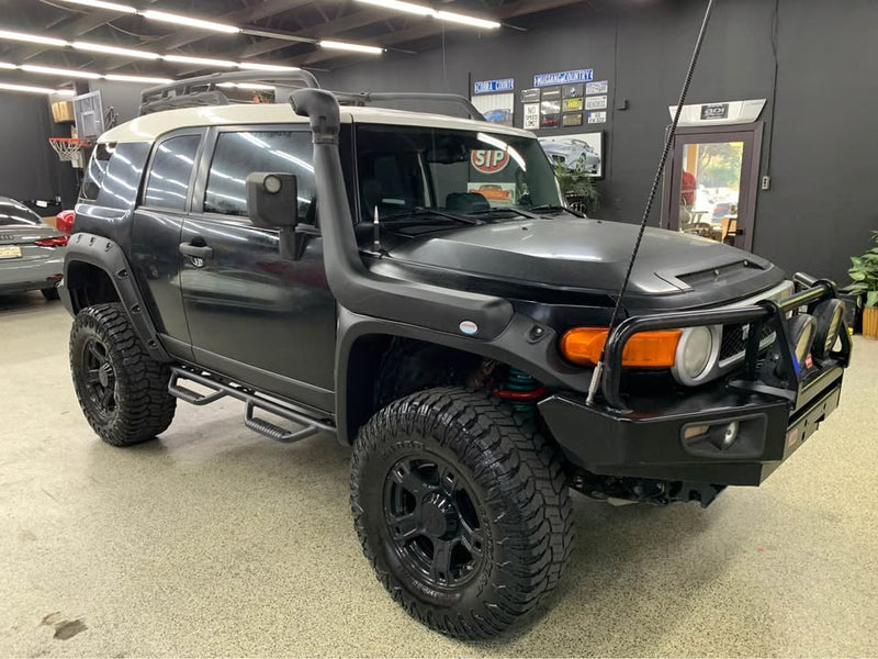 2012 Toyota FJ Cruiser in Aurora, CO (photo 2) — photo 2