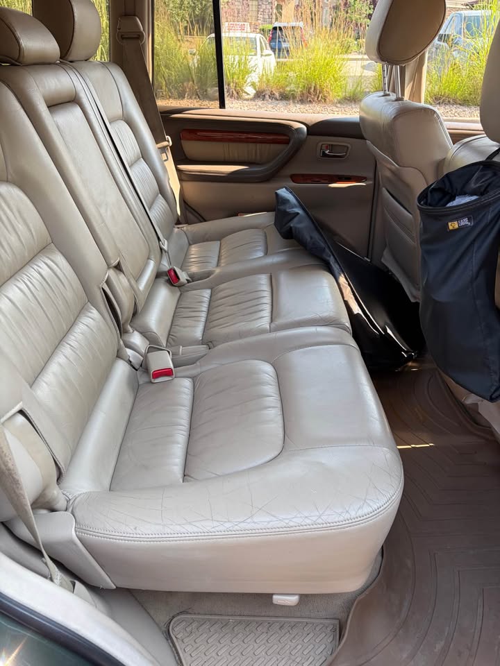 1999 Lexus lx 470 in Denver, CO (photo 6) — photo 6