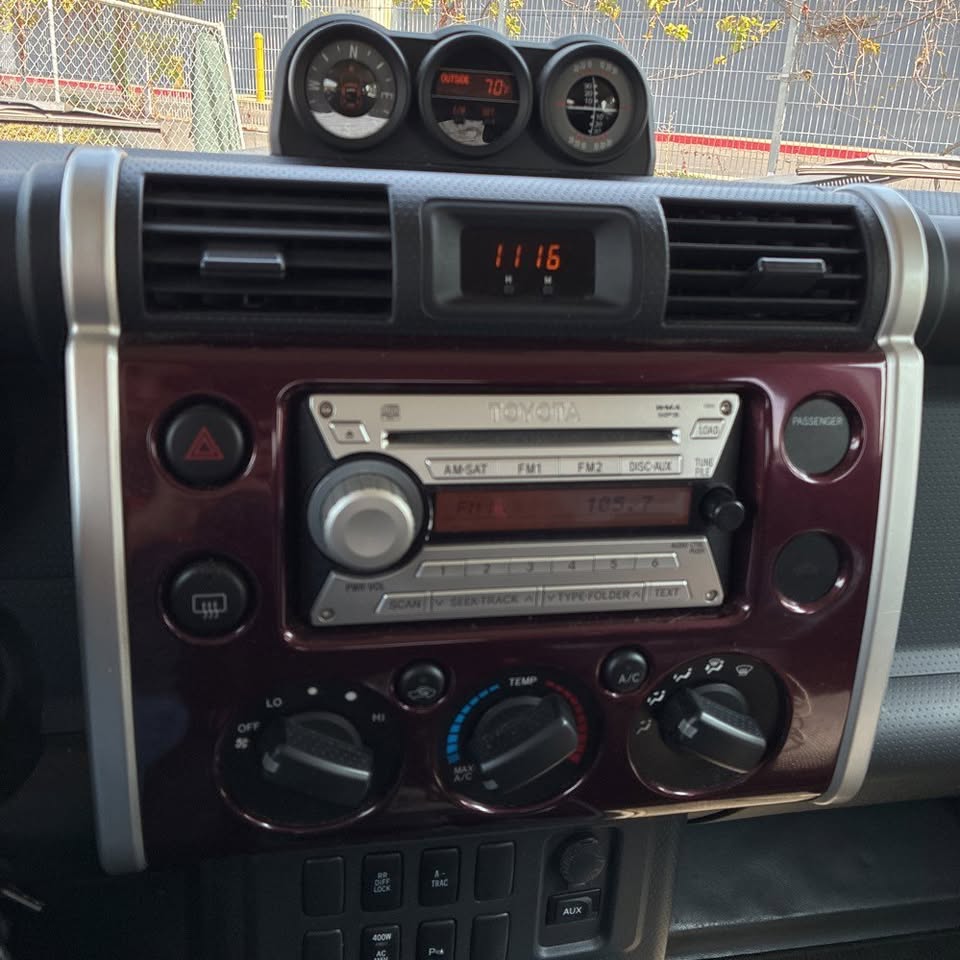 2007 Toyota FJ Cruiser in Rocklin, CA (photo 3) — photo 3
