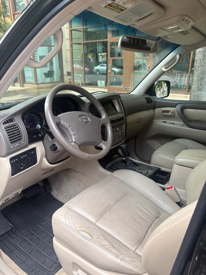 2005 Toyota Landcruiser · Heritage Edition Sport Utility 4D in Denver, CO (photo 5) — photo 5