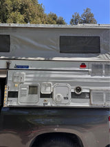 2004 Four Wheel Camper -Hawk in Oakland, CA (photo 2)