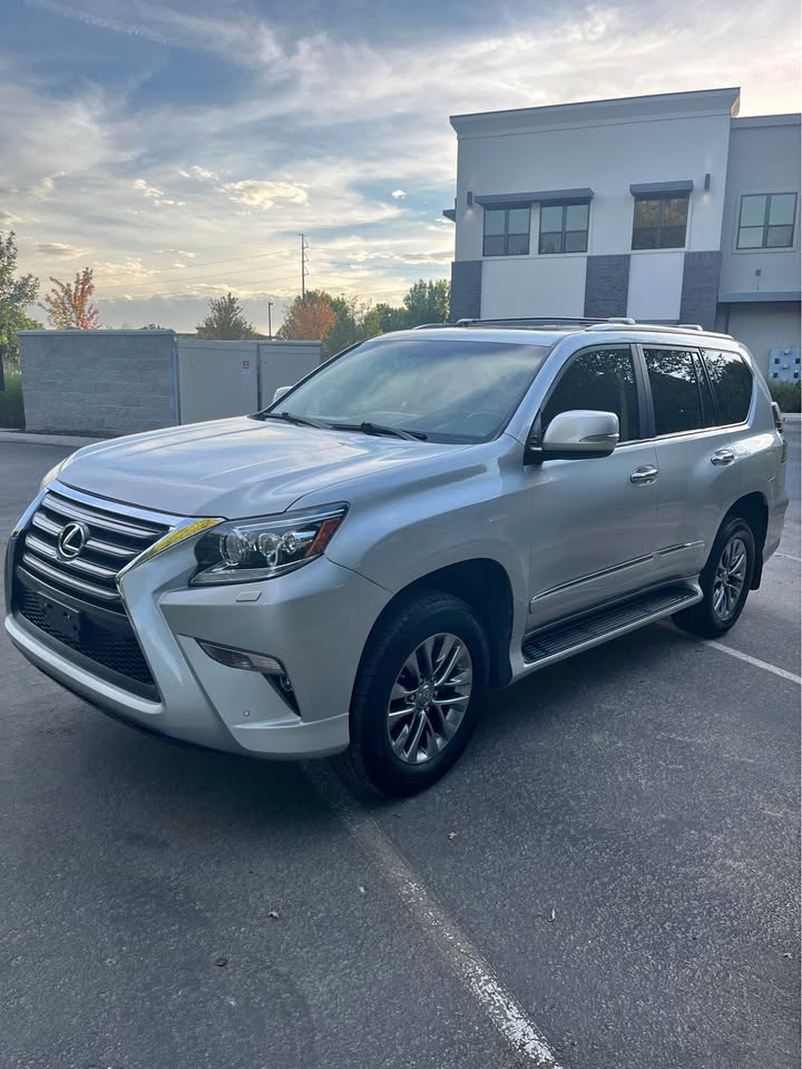 2014 Lexus GX · GX 460 Luxury Sport Utility 4D in Boise, ID (photo 1) — photo 1
