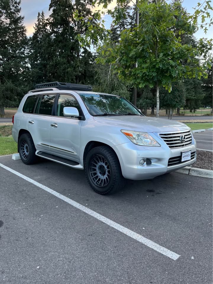 2008 Lexus LX · LX 570 Sport Utility 4D in Tacoma, WA (photo 2) — photo 2