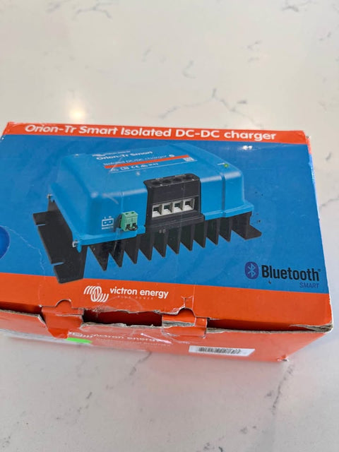 VICTRON 24/12 NON ISOLATED DC TO DC CHARGER