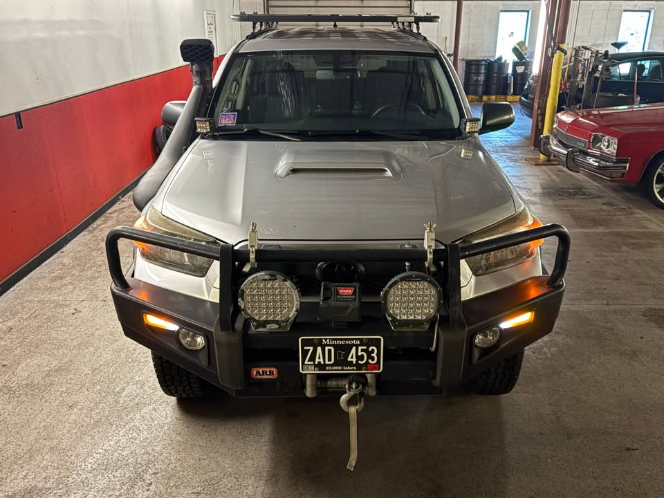2010 Toyota 4runner in Eden Prairie, MN (photo 9) — photo 9