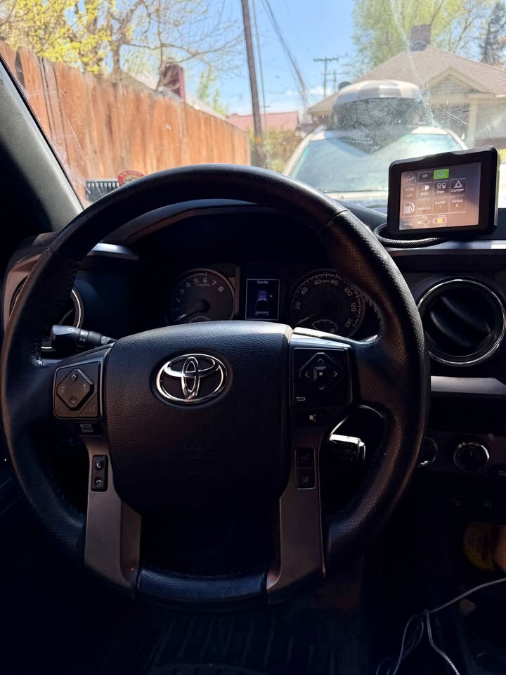 2018 Toyota Tacoma in Salt Lake City, UT (photo 6) — photo 6