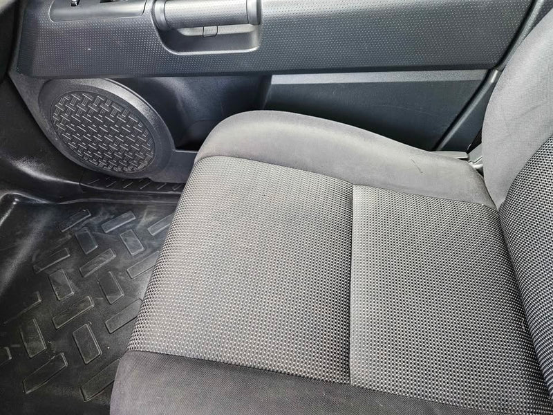 2012 Toyota FJ Cruiser · Sport Utility 2D (photo 12) — photo 12