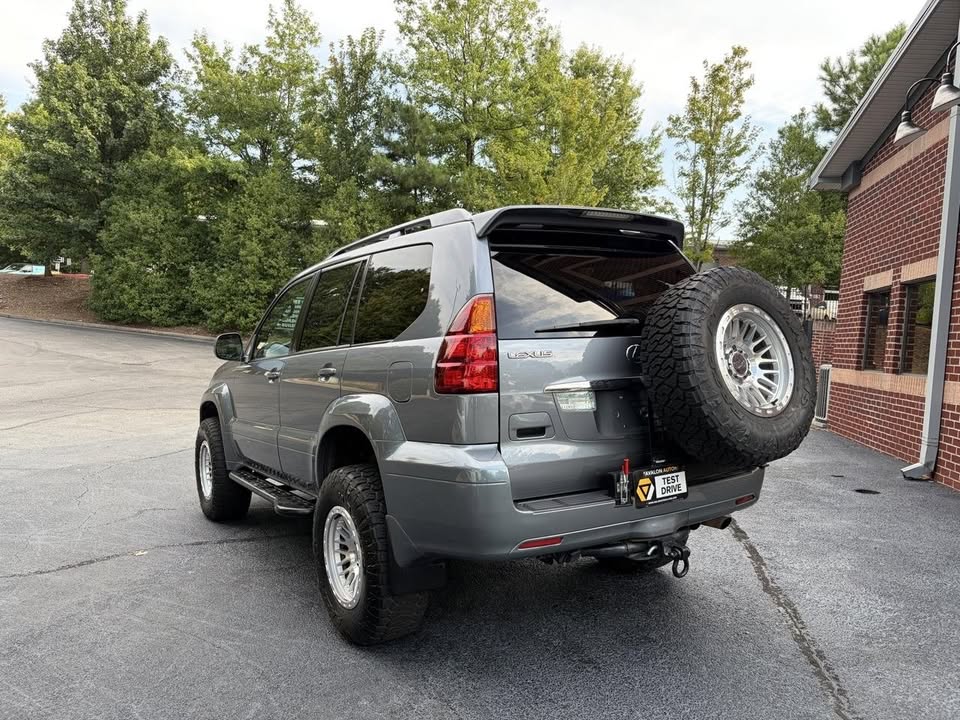 2004 Lexus GX 470 Sport Utility - stock: SGX1225 in Alpharetta, GA (photo 5) — photo 5