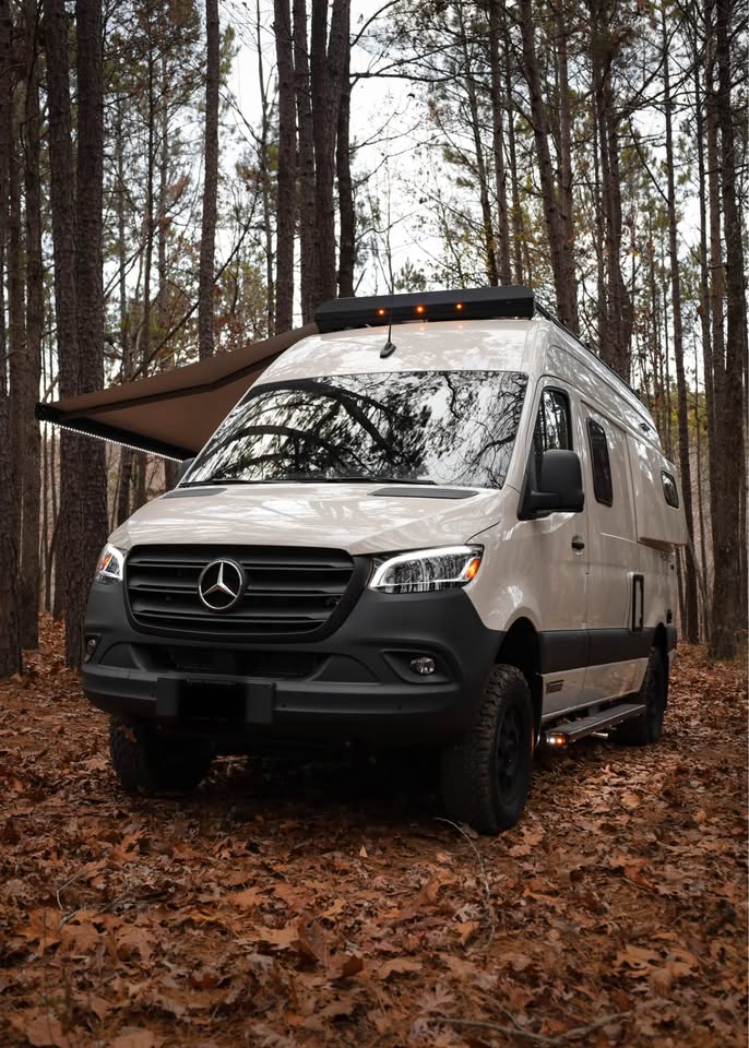 2022 Mercedes-Benz Winnebago Revel 144 in Fort Worth, TX (photo 2) — photo 2